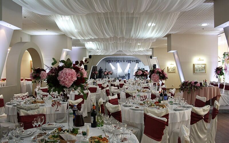Premier Dnister Otel Lviv