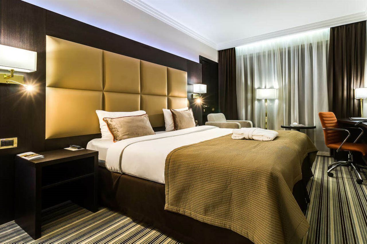 Otel Premier Dnister 4*